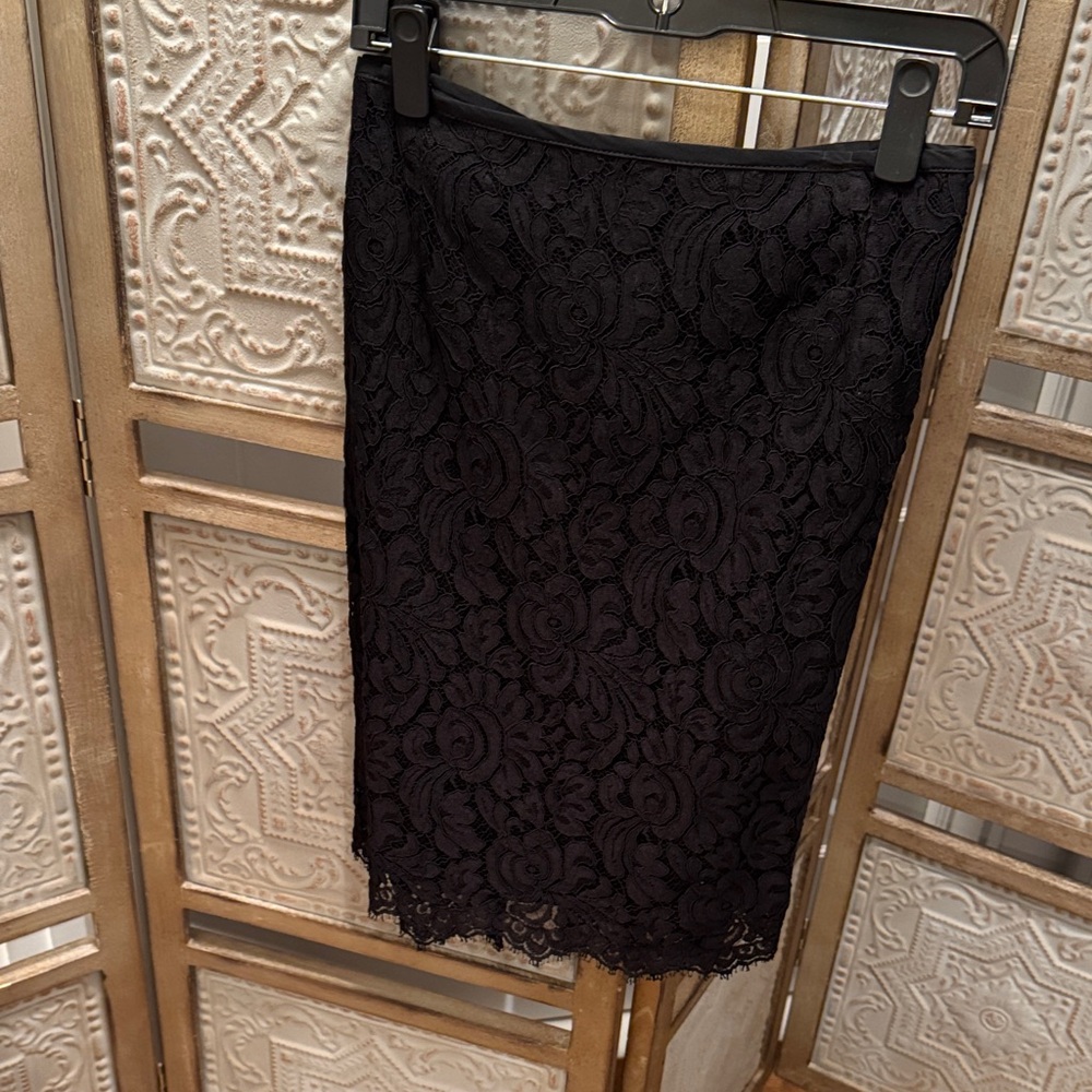 St. John Black top and skirt set - Picture 5 of 6
